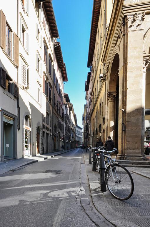Uffizi Apartment فلورنس الغرفة الصورة